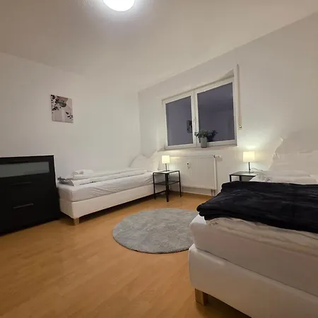 Pearl Three Apartman *