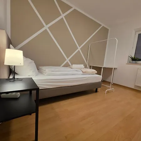 Pearl Three Apartman